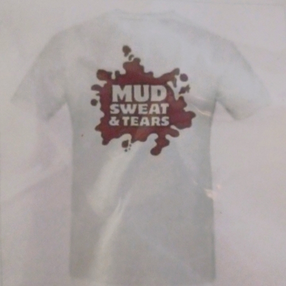NWOT - Mud, Sweat & Tears T-Shirt - Large - Picture 2 of 4